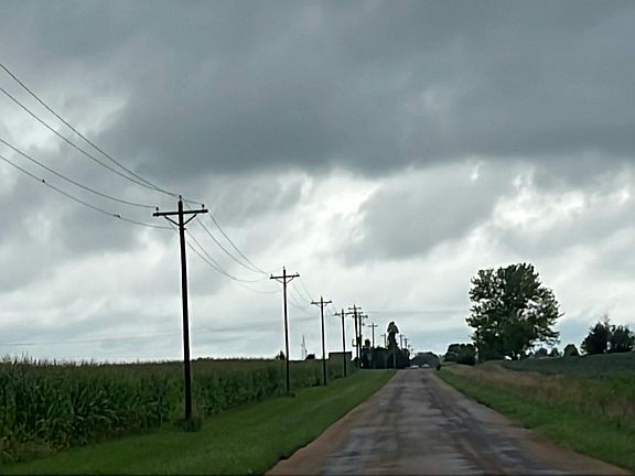 4th image of 1226 N 36th Rd