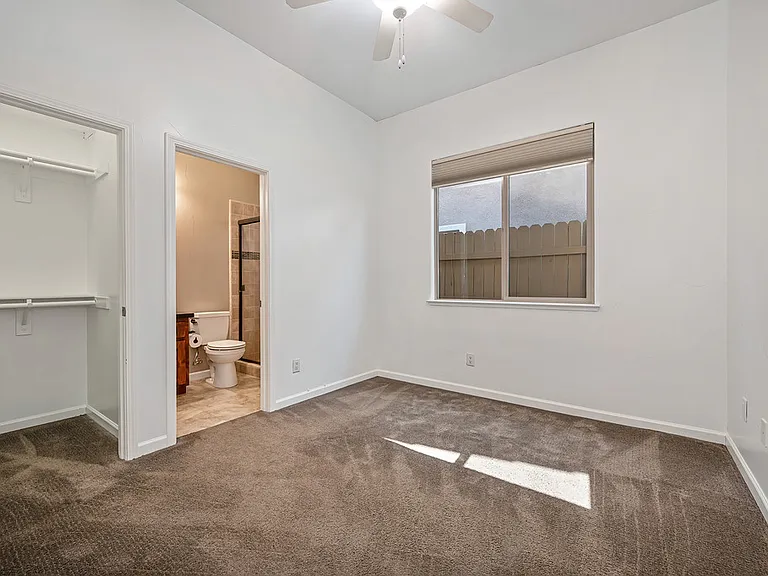 2232 Ranch View Dr — Photo 24