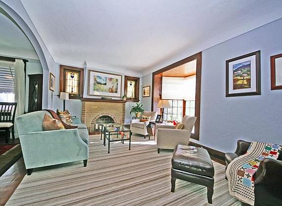 4th image of 5619 Gresham St