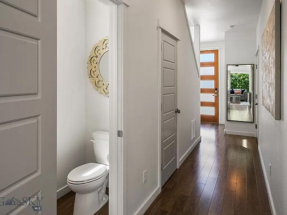 5th image of 2394 Renee Way