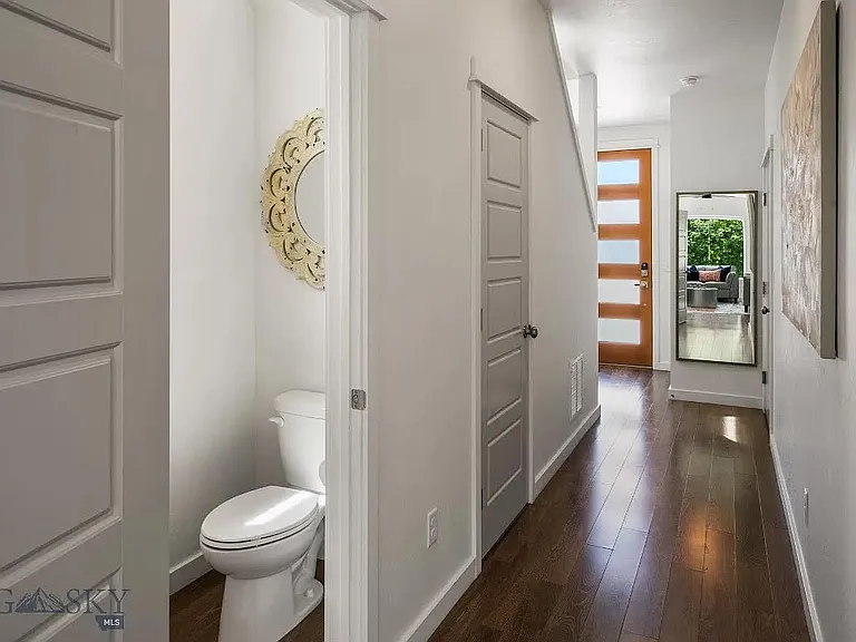 2394 Renee Way — Photo 5