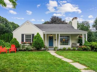 280 Bennett St, Fairfield, CT 06825