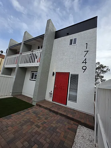 1749 E Pepper Cir #1 Photo 1