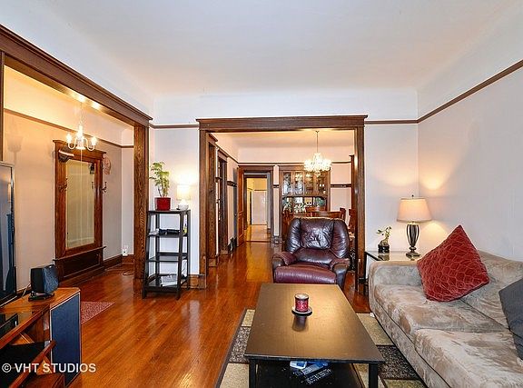 4th image of 3921 N Seeley Ave