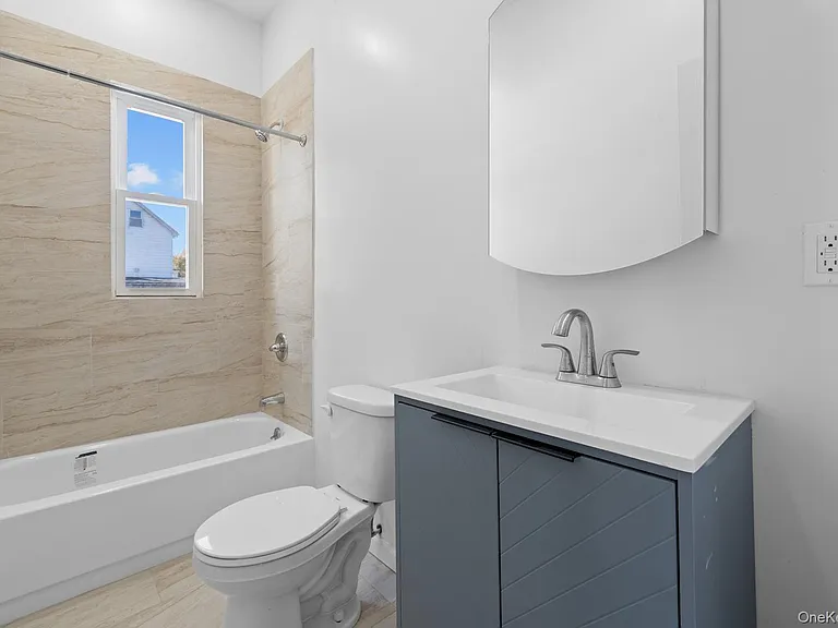 460 S 6th Ave #1 — Photo 15