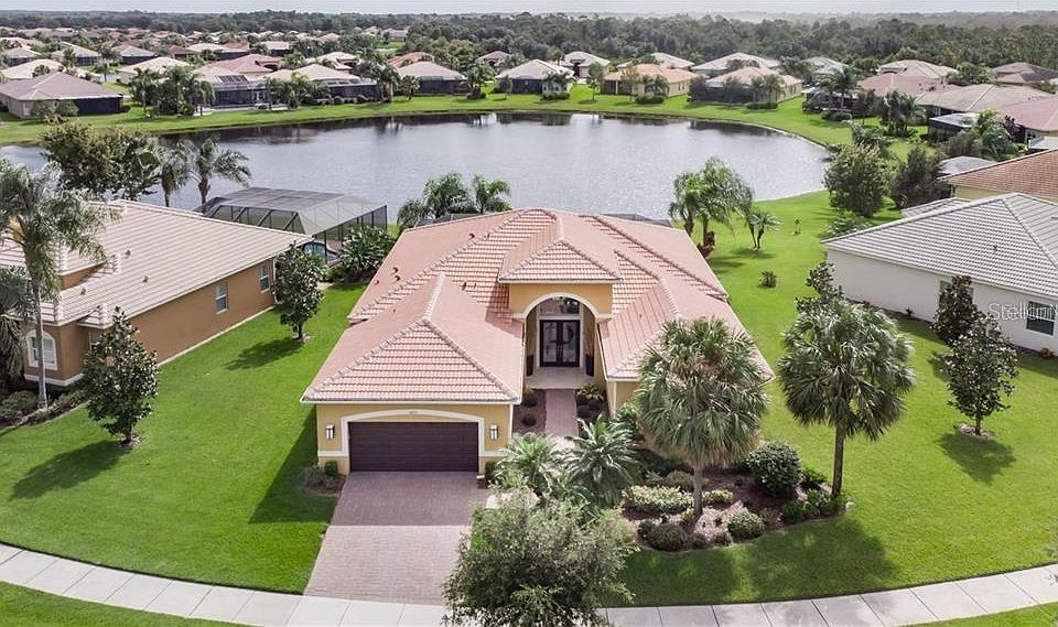 1st image of 16212 Diamond Bay Dr