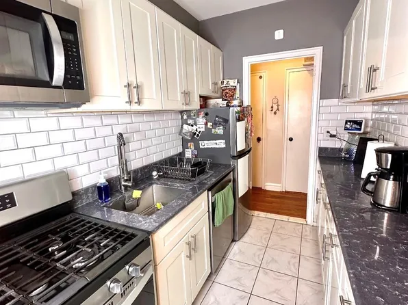 190 E Mosholu Parkway S #1J, Bronx, NY 10458