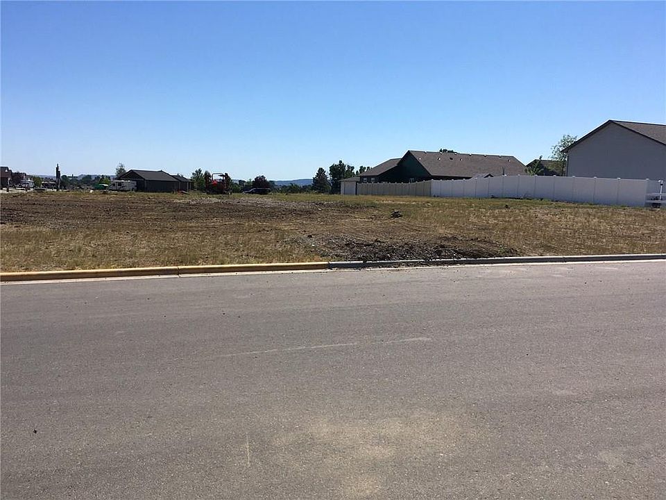 2nd image of 2259 Gleneagles Blvd