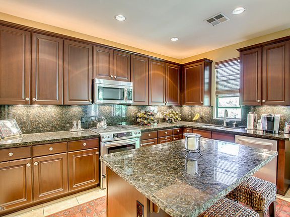 4th image of 18650 N Thompson Peak Pkwy APT 2047