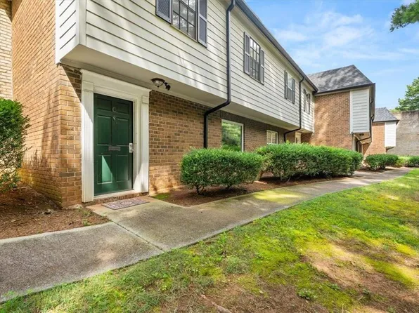 360 Winding River Dr Unit C, Atlanta, GA 30350