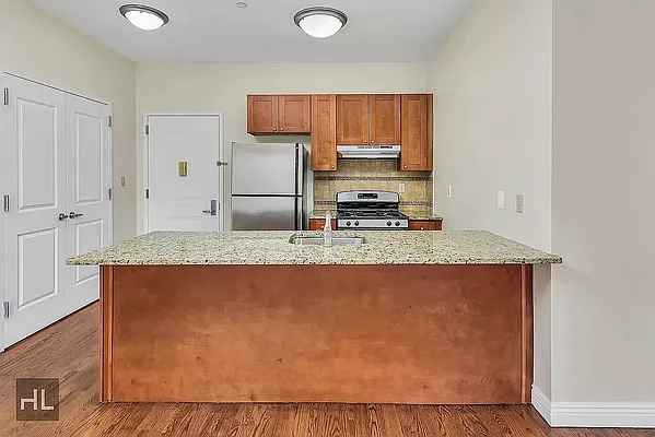 Rented by Forma New York LLC | media 5