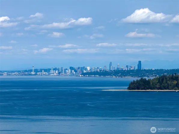 7727 SE Southworth Drive, Port Orchard, WA 98366