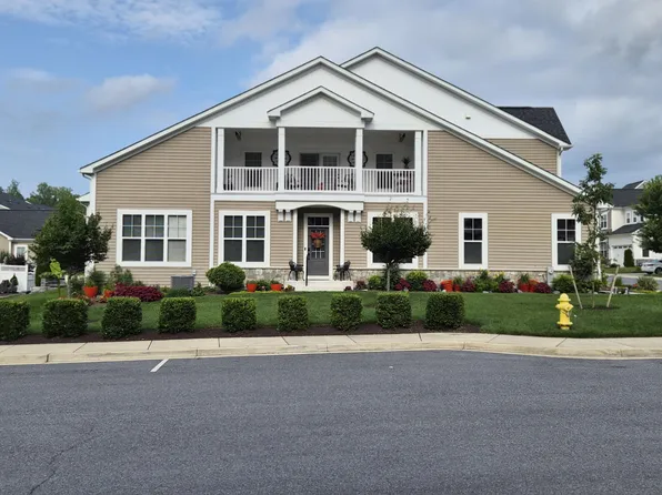 1536 Yellow Sand Ln, Odenton, MD 21113