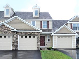 247 Lakeside Xing, Mount Joy, PA 17552