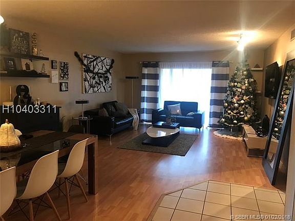 3rd image of 369 Lakeview Dr APT 103