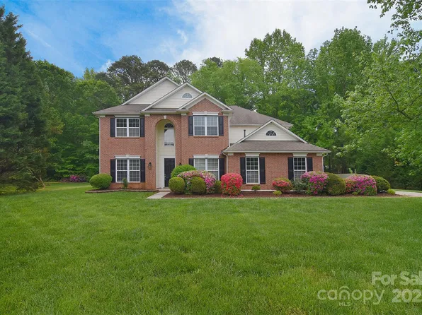 7206 Forrest Rader Dr, Mint Hill, NC 28227