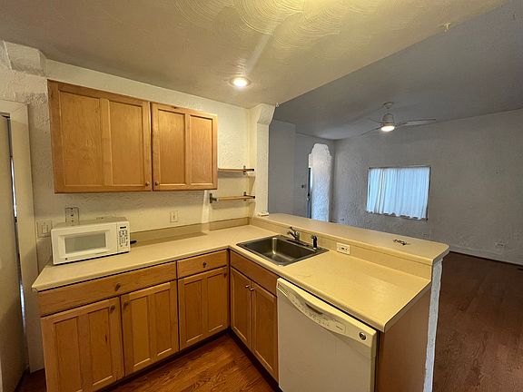 5th image of 1119 N Pearl St #5