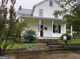 110 E 2nd Ave, Ranson, WV 25438