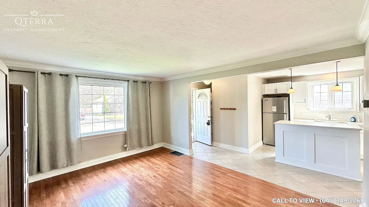 3 bed, 950 sqft, $2,295 — Photo 1