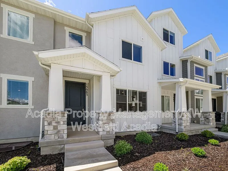 15083 S Reins Way #706