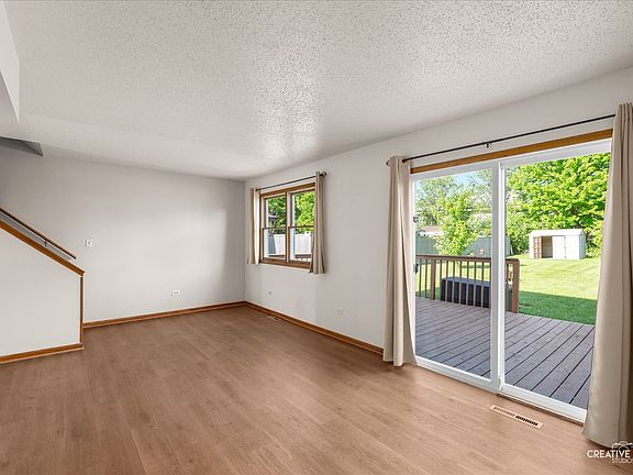 4th image of 611 S Raven Rd #0
