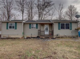 183 Reeves Rd, Angola, NY 14006