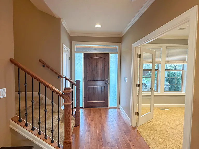 7986 SW Litz Ct — Photo 2