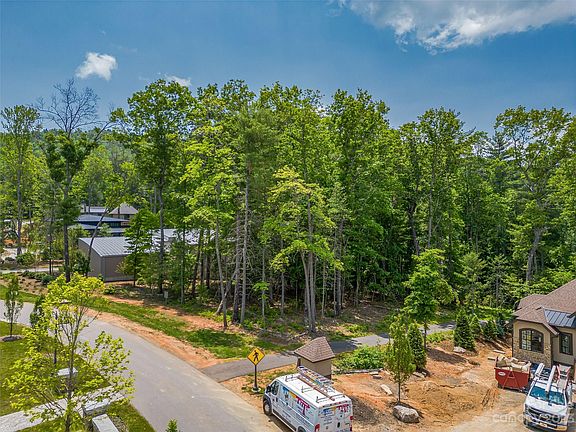 5th image of 222 Kelmscott Ln #603