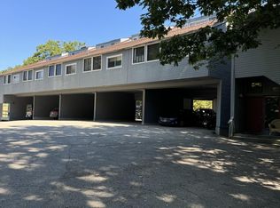 27 Condo Rd #J4, Campton, NH 03223