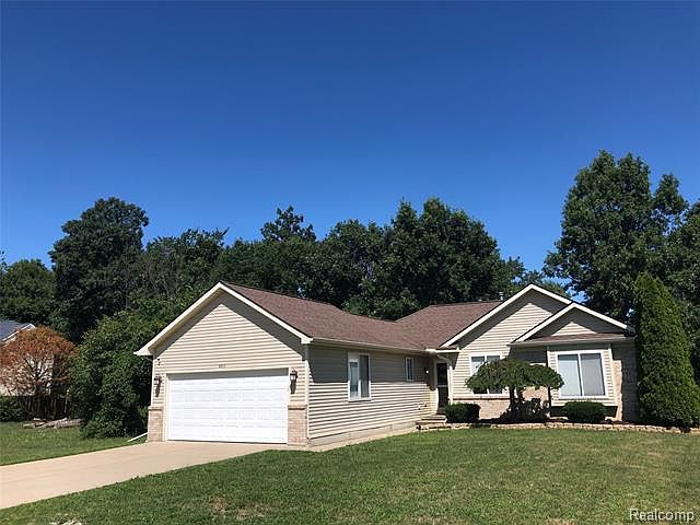 1st image of 4453 Meadowlane Ct