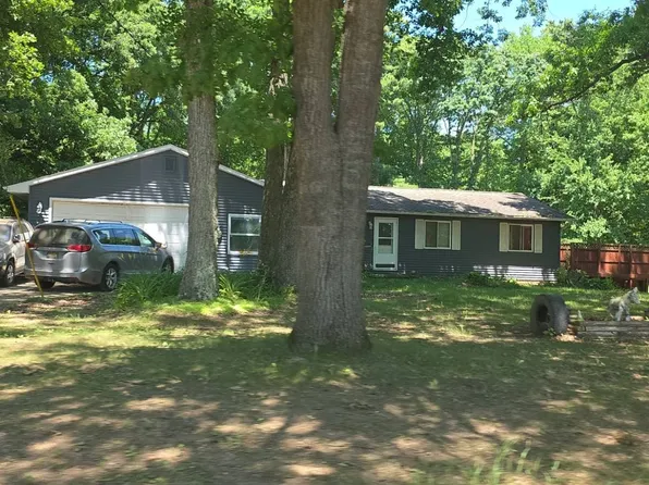 4724 Zemmer Rd, Columbiaville, MI 48421