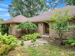 6400 Lehigh Ct SE, Ada, MI 49301