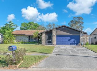 808 Centerwood Ct, Brandon, FL 33511