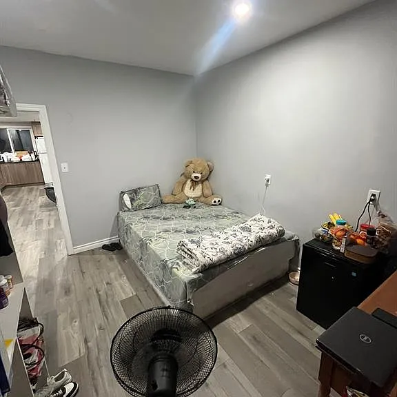 690 Campbell Ave — Photo 9