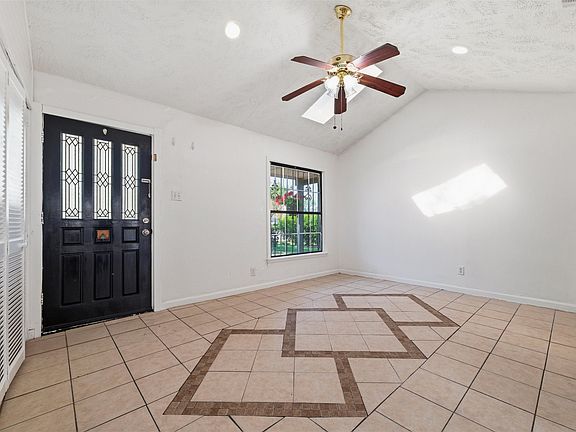 5th image of 10654 Aledo Dr