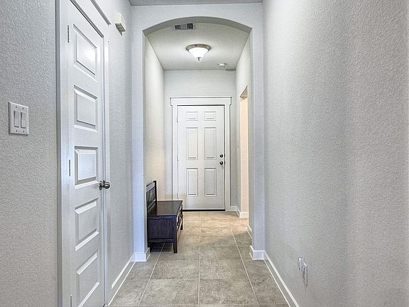2nd image of 31702 Casa Linda Dr