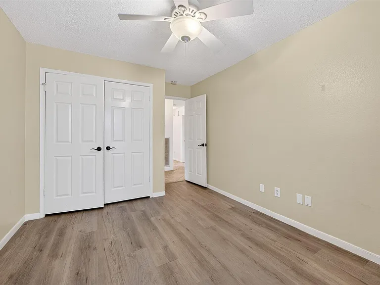 1035 Cascade Creek Dr — Photo 37