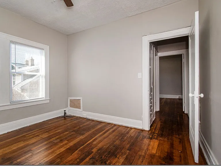 17001 Madison Ave — Photo 19