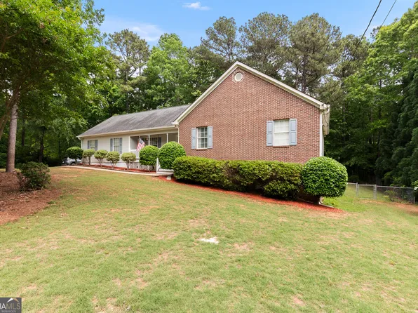 372 River Point Dr, McDonough, GA 30252