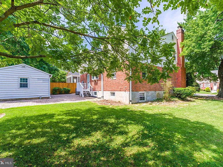 1005 N Lebanon St — Photo 49