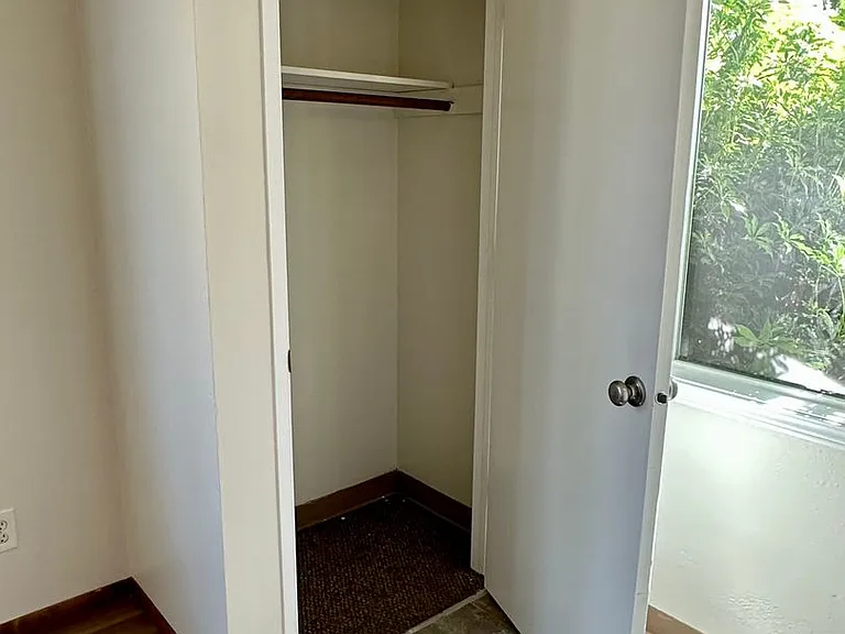 730 Rhododendron St #2745 — Photo 4