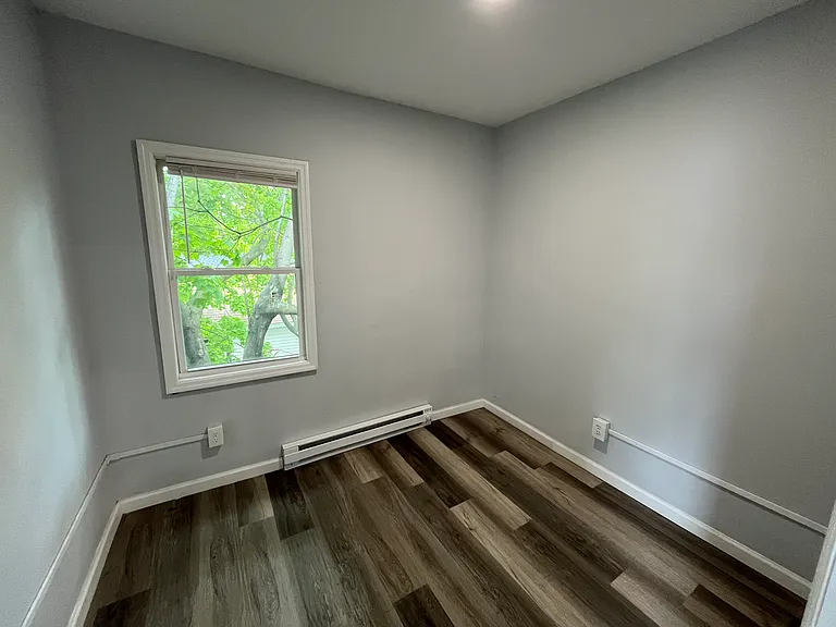 674 5th Ave #2 — Photo 5