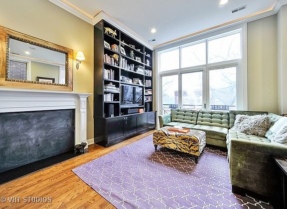 2nd image of 857 N Hermitage St #3