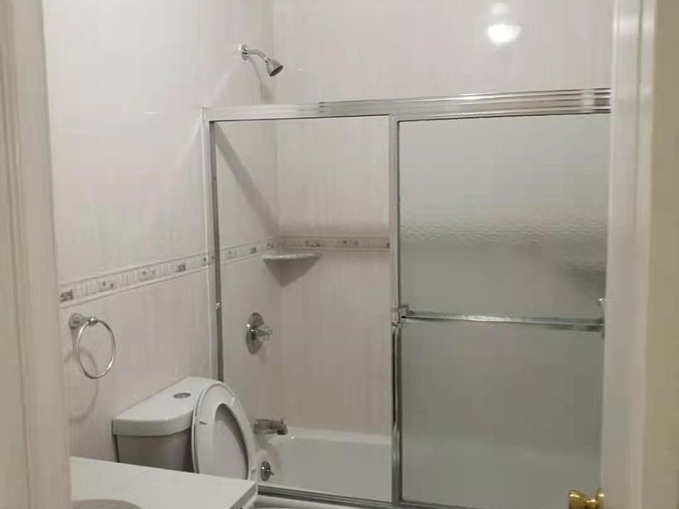 1st image of 4105 Fort Hamilton Pkwy Floor 3