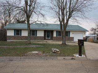 160 Roberts Cir, Farmington, MO