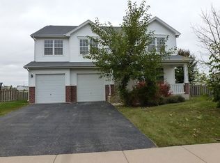 3214 Huntington Ln, Montgomery, IL 60538
