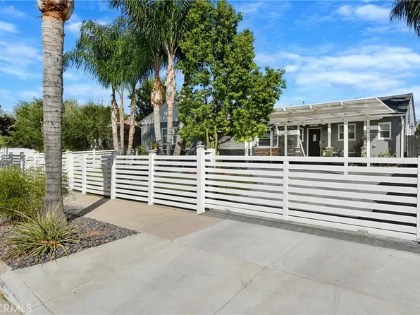 6440 Hanna Ave, Canoga Park, CA 91303