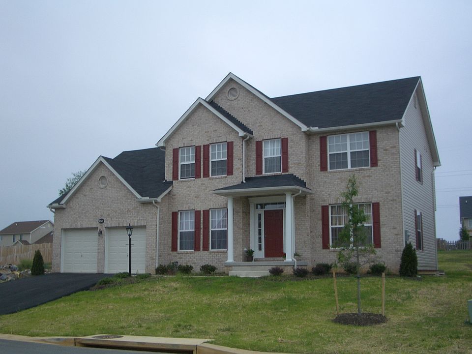 1st image of 13521 Essex Dr