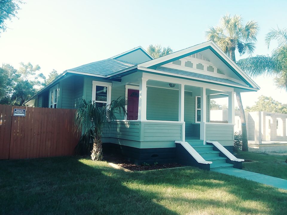 1st image of 1002 15th Ave S