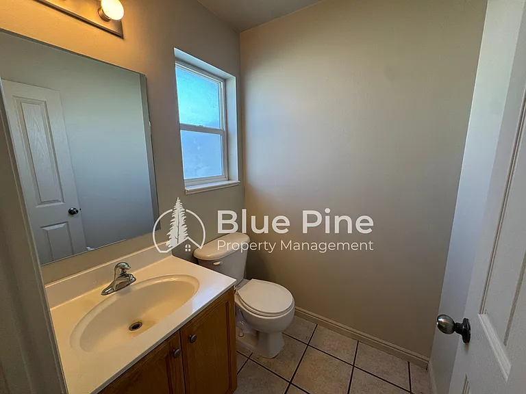429 Raven Way — Photo 9